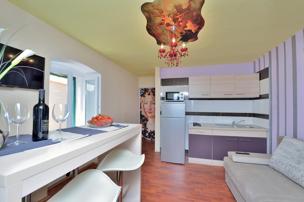 Apartments Carpe Diem Novigrad  Стая снимка