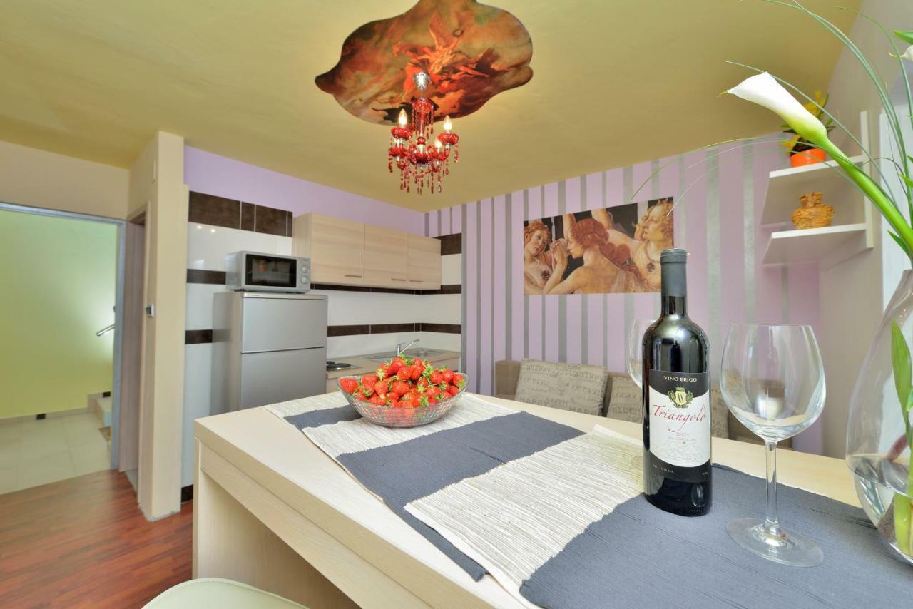 Apartments Carpe Diem Novigrad  Екстериор снимка