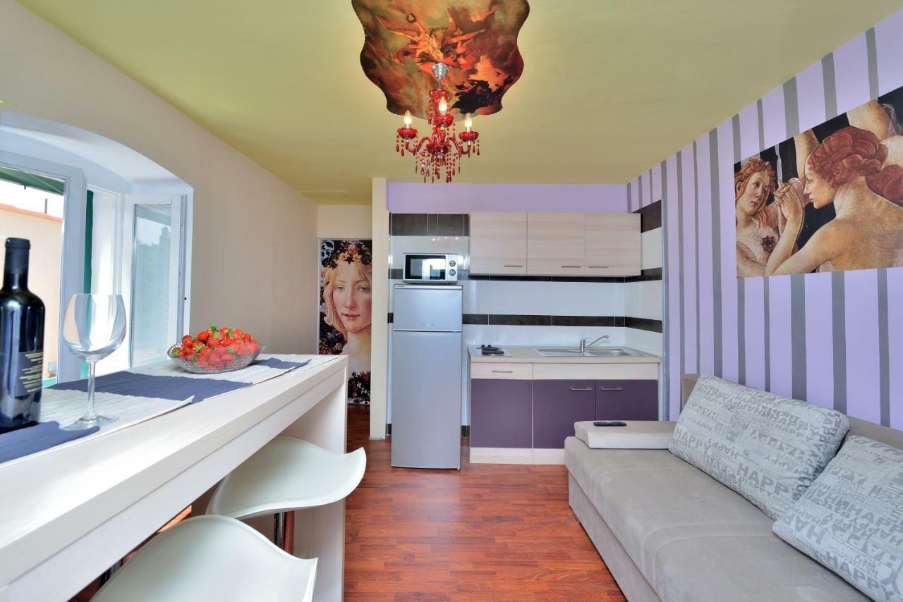 Apartments Carpe Diem Novigrad  Екстериор снимка